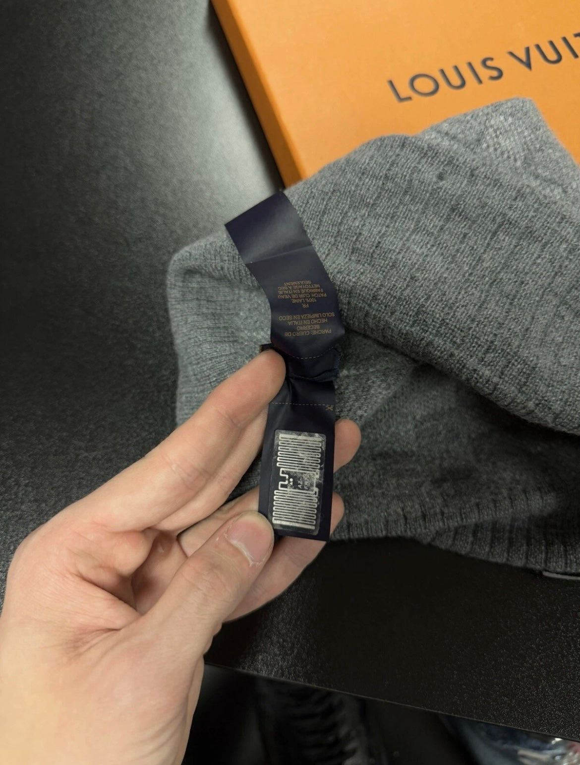 Louis Vuitton Mens Grey Beanie Damier Print 100% Authentic Quick Ship W Box